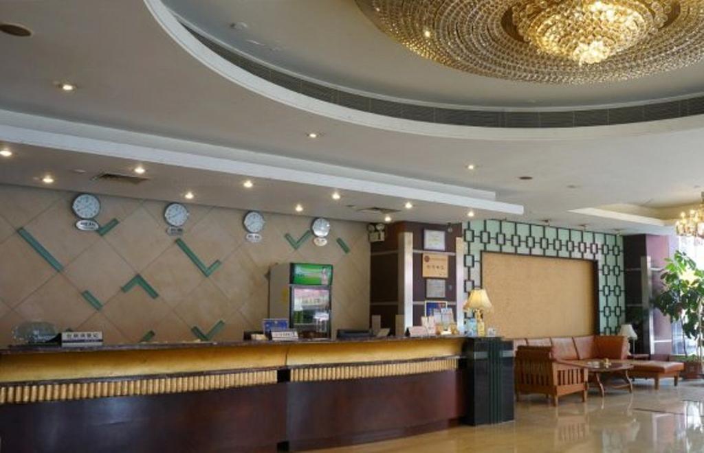 Yingfeng Hotel Dongguan  Eksteriør billede